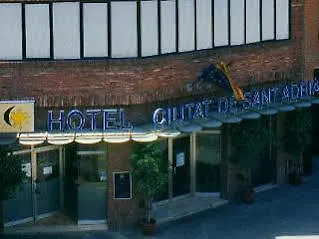 Hotel Ciutat De Sant Adria Sant Adrià de Besòs 2*,  Spagna