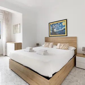 Besos - Bright Close To Congress & Port Apartamento